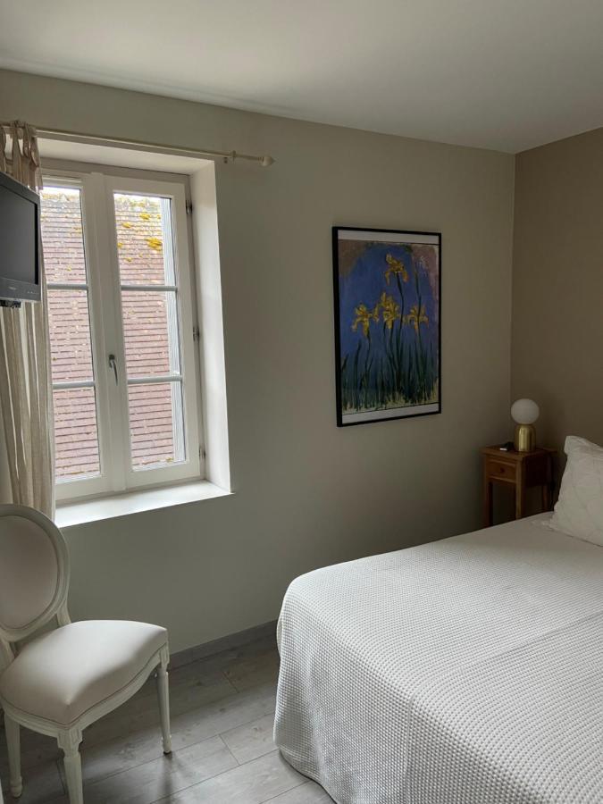Les Chambres De L'Aigronne Le Petit-Pressigny 外观 照片